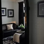 Park & Vinbar Hotel