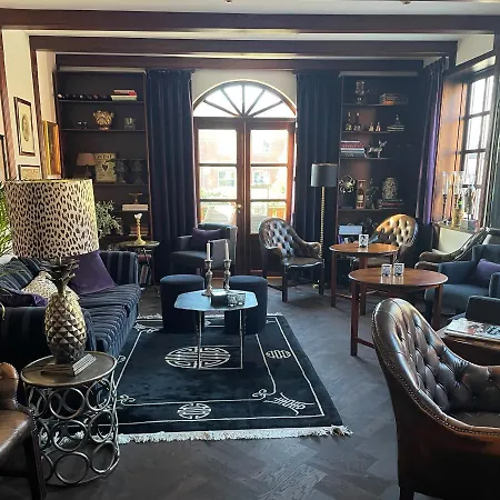 Park & Vinbar Hotel 3*