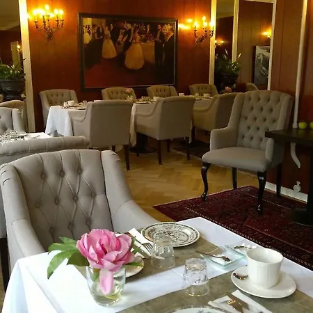 Hotel Park & Vinbar Frederikshavn