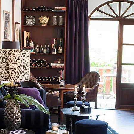 Park & Vinbar 3* فريكشهاون