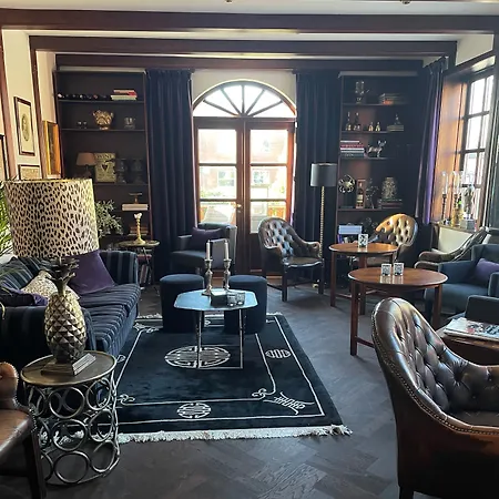 Park & Vinbar 3* Frederikshavn