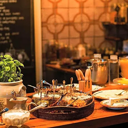 Park & Vinbar 3* Frederikshavn