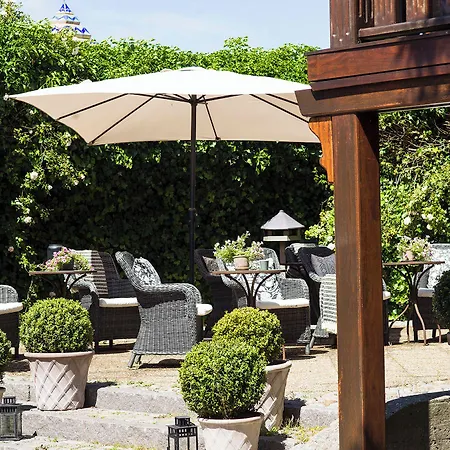 Park & Vinbar 3*