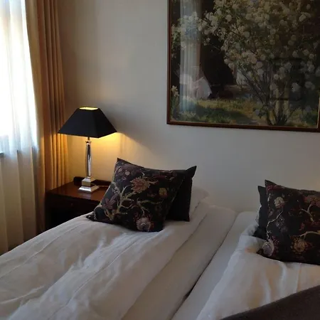 Park & Vinbar Hotel