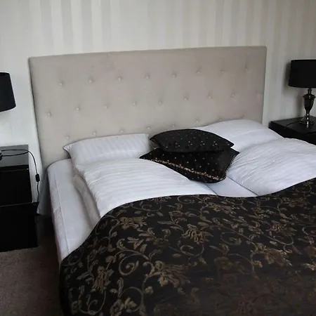 Park & Vinbar Hotel