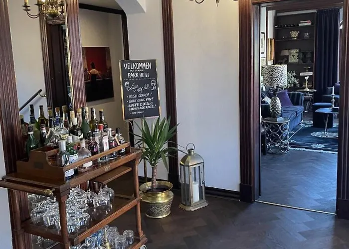 Park & Vinbar Отель 3*