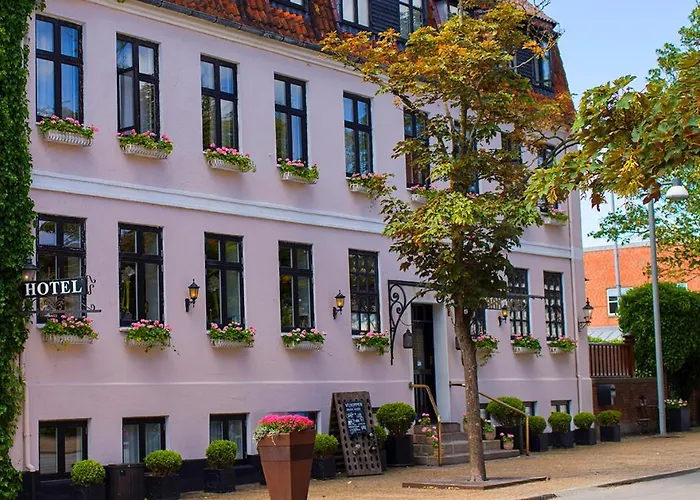 Park & Vinbar Frederikshavn