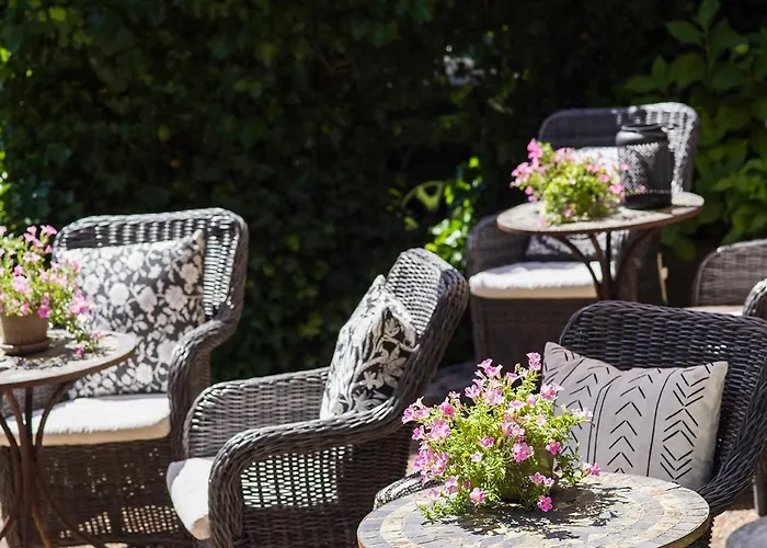 Park & Vinbar Hotel 3*