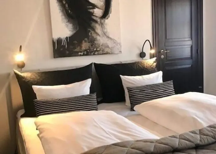 Hotel Park & Vinbar 3*