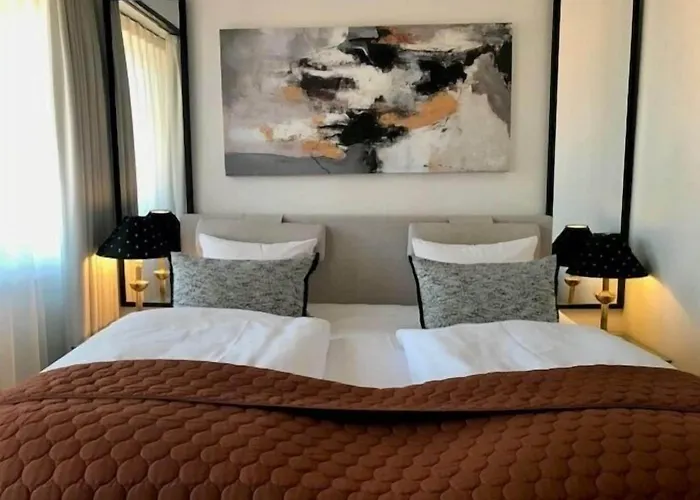 Park & Vinbar Frederikshavn