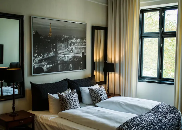 Park & Vinbar Hotel 3*